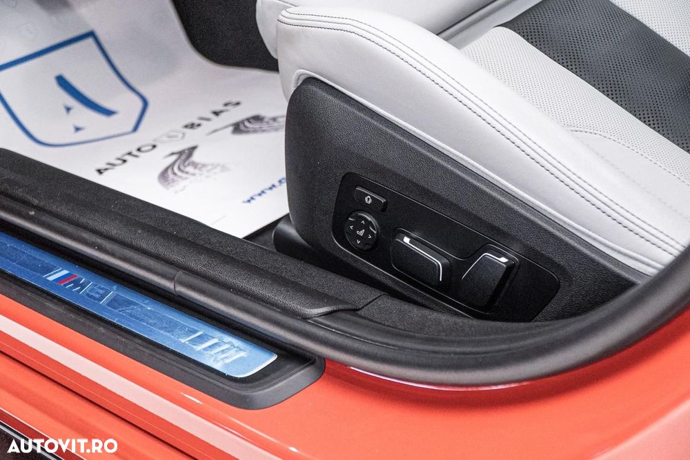 BMW M3 Competition xDrive AT - 33