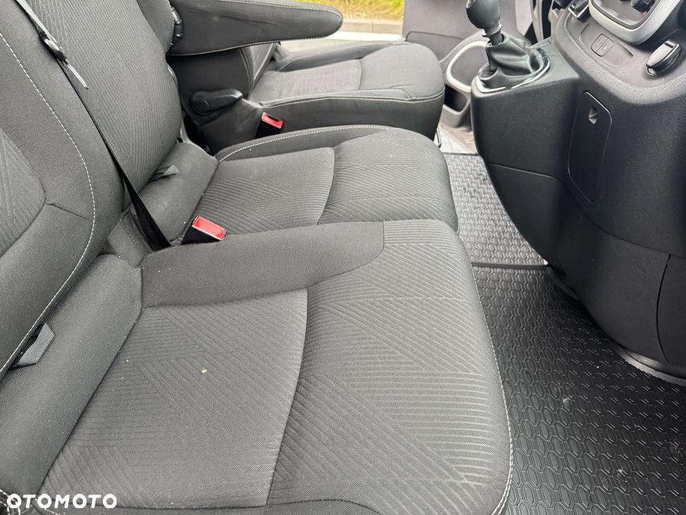 Renault Trafic - 18