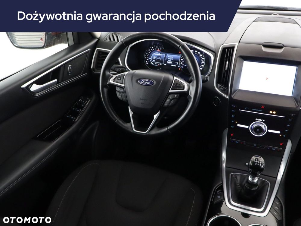 Ford S-Max - 8