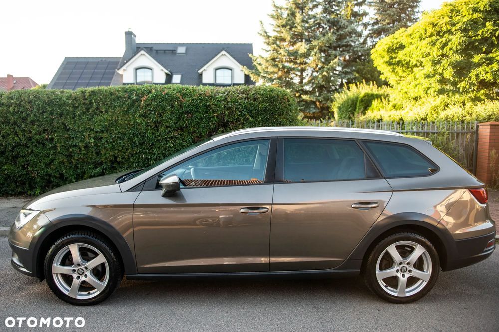 Seat Leon Sportstourer 2.0 TDI Start&Stop 4Drive X-Perience - 11