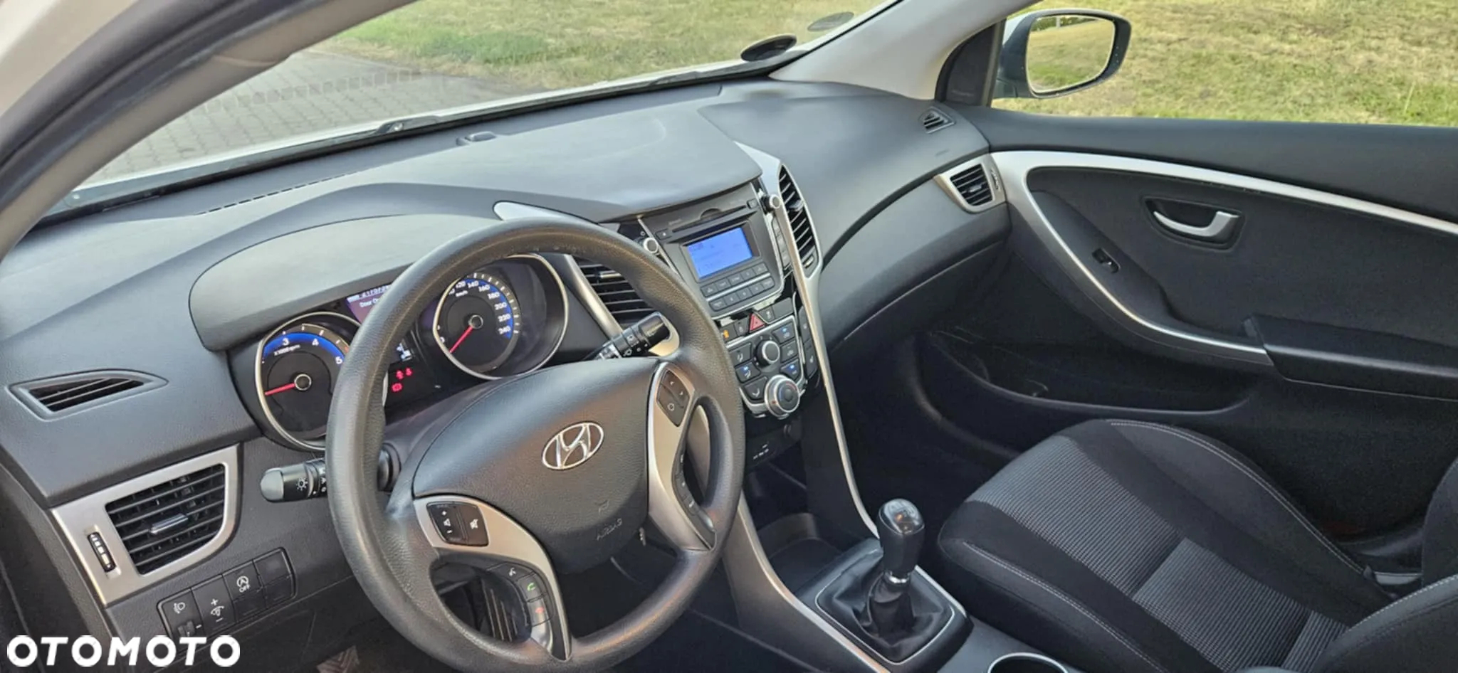 Hyundai i30 1.6 CRDi BlueDrive Go - 21