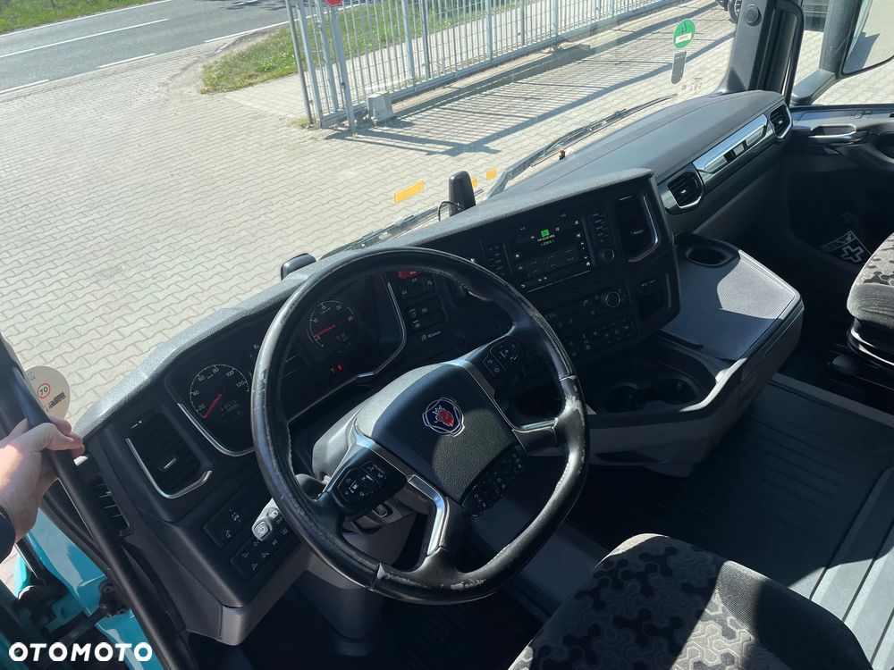 Scania R450 LowDeck, Mega - 11