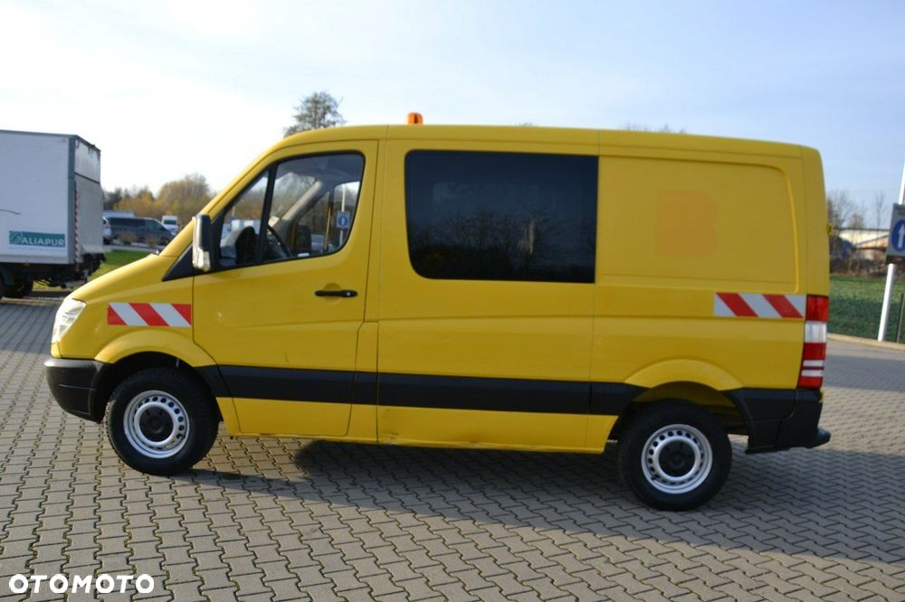 Mercedes-Benz Sprinter - 4