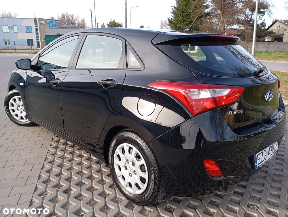Hyundai i30 1.4 Premium - 6