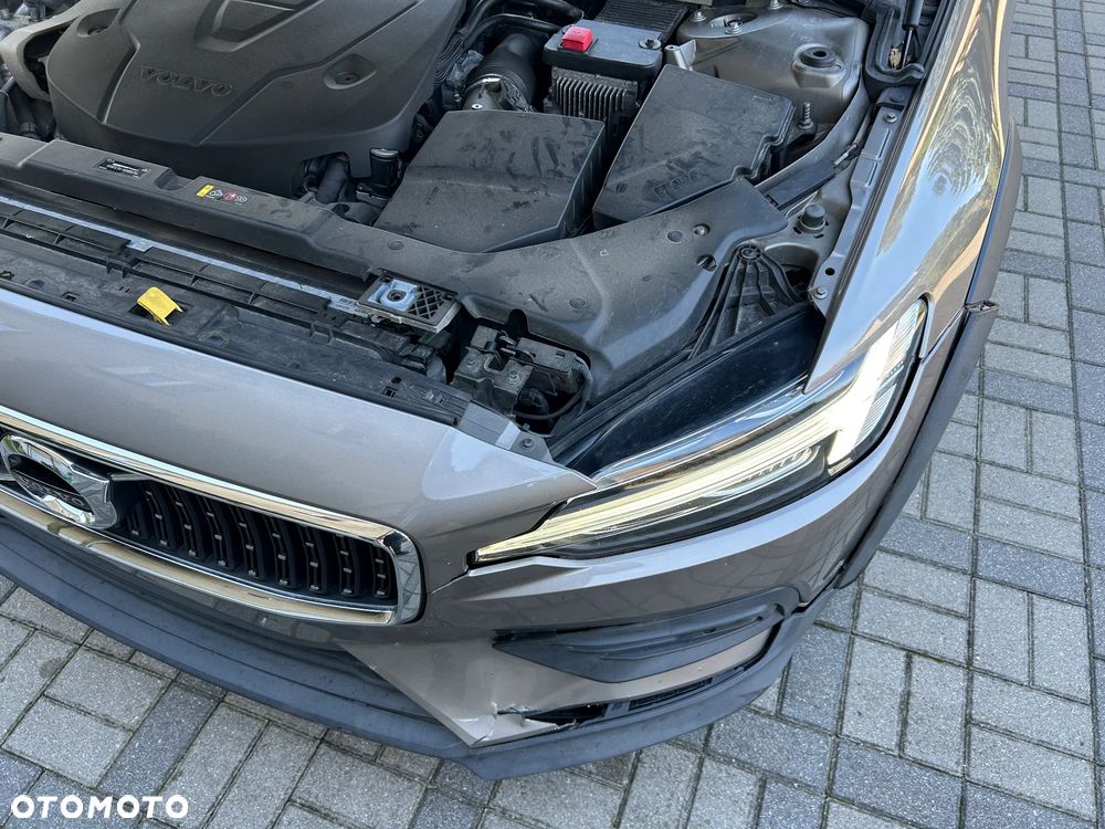 Volvo V60 Cross Country D3 Drive-E Momentum - 14