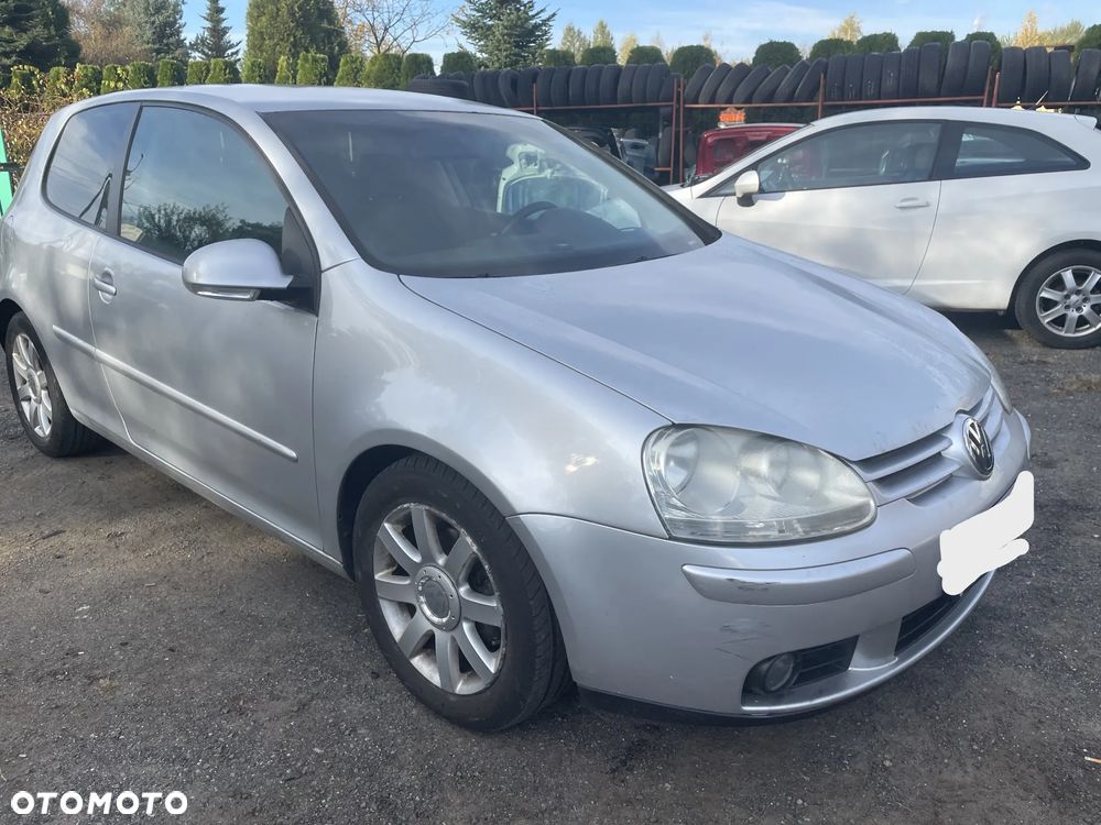 Na części Golf V 3D HB 2.0 FSI BLR LA7W skrzynia automat