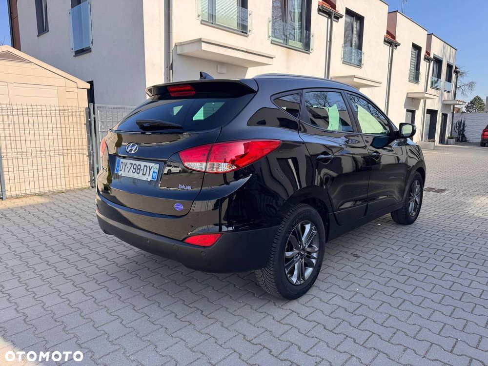 Hyundai ix35 1.7 CRDi 2WD blue Finale Gold - 10