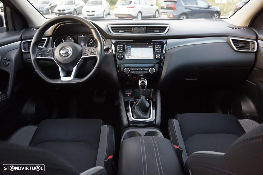Nissan Qashqai 1.6 dCi N-Connecta 18 Xtronic - 27