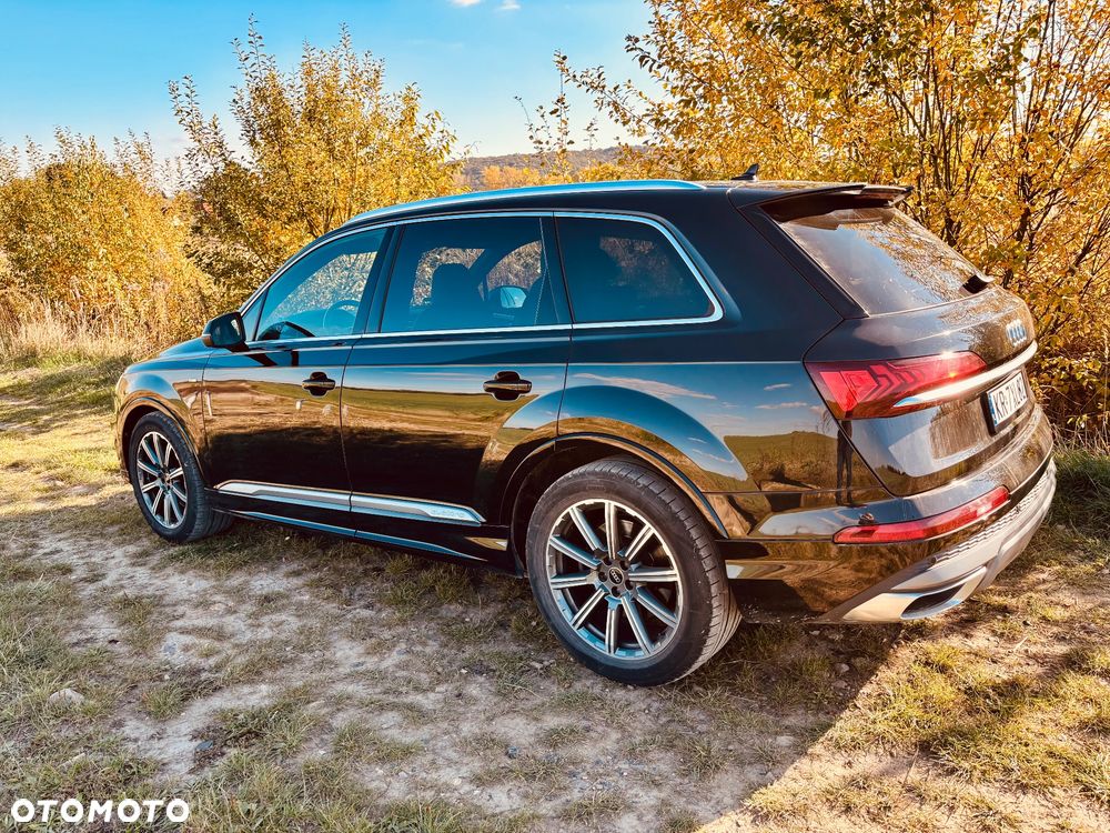Audi Q7 2022 photo 4