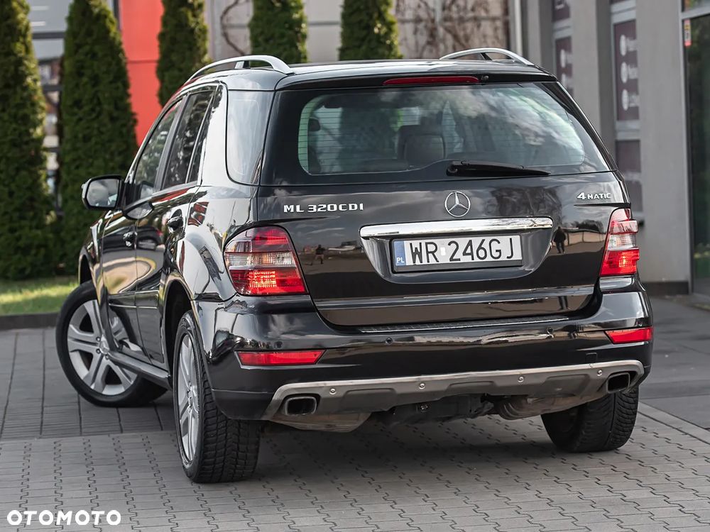 Mercedes-Benz ML 320 CDI 4-Matic - 12
