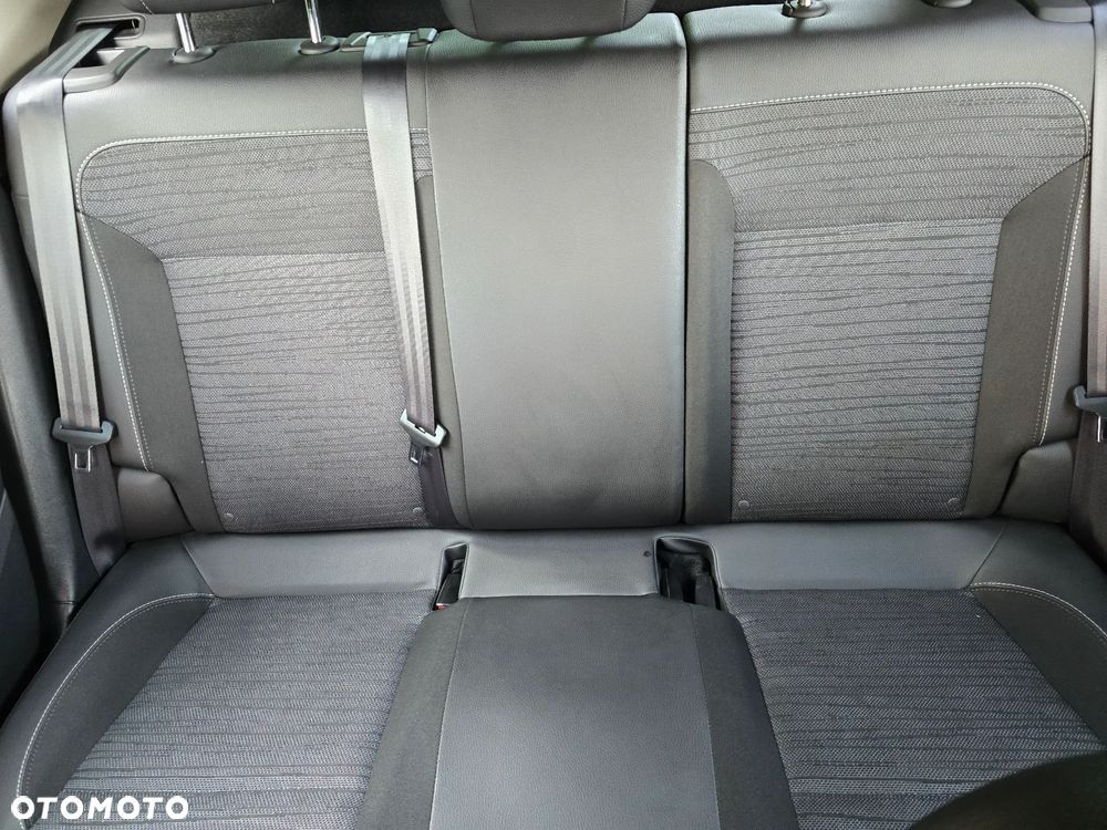 Opel Astra 1.4 Turbo Style - 20