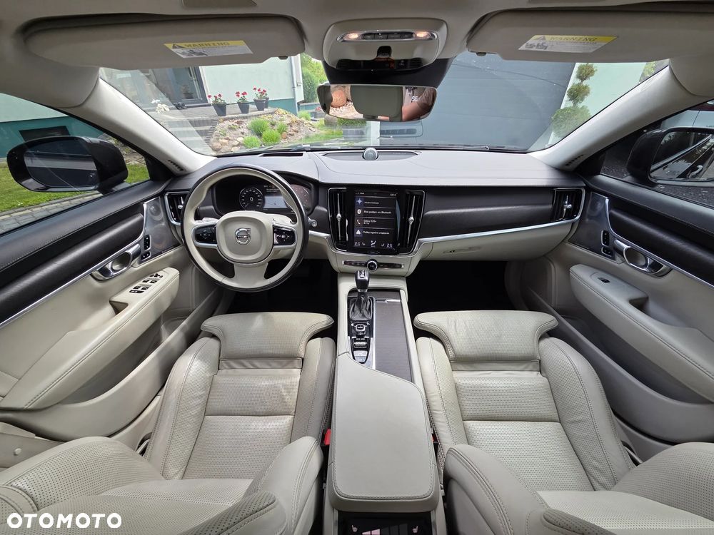 Volvo V90 Cross Country T6 AWD - 13