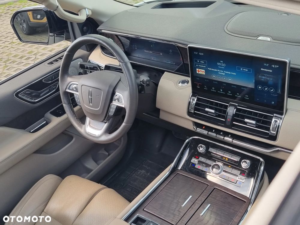 Lincoln Navigator - 9