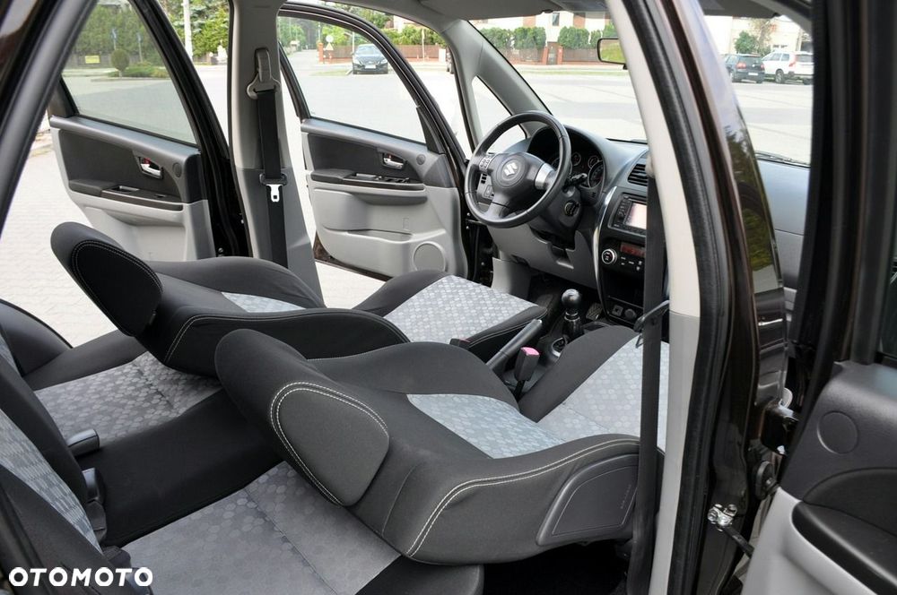 Suzuki SX4 - 24