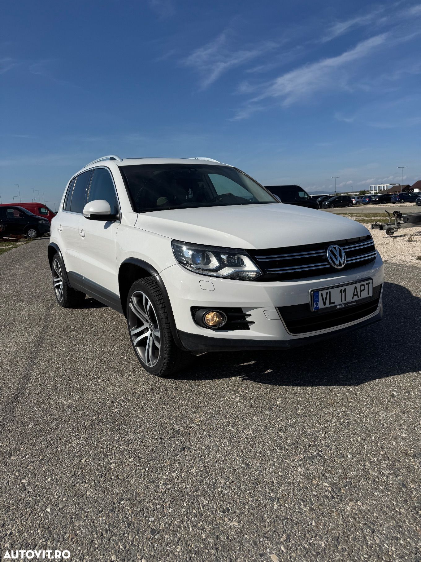 Volkswagen Tiguan 1.4 TSI 4Motion Exclusive - 1