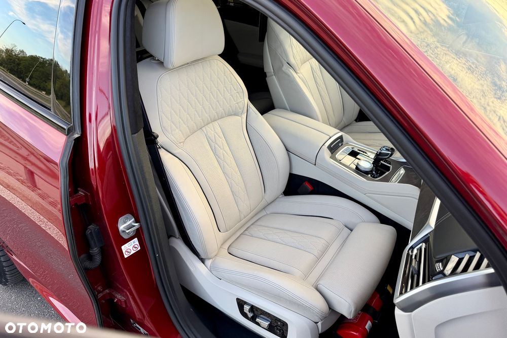 BMW X6 - 13