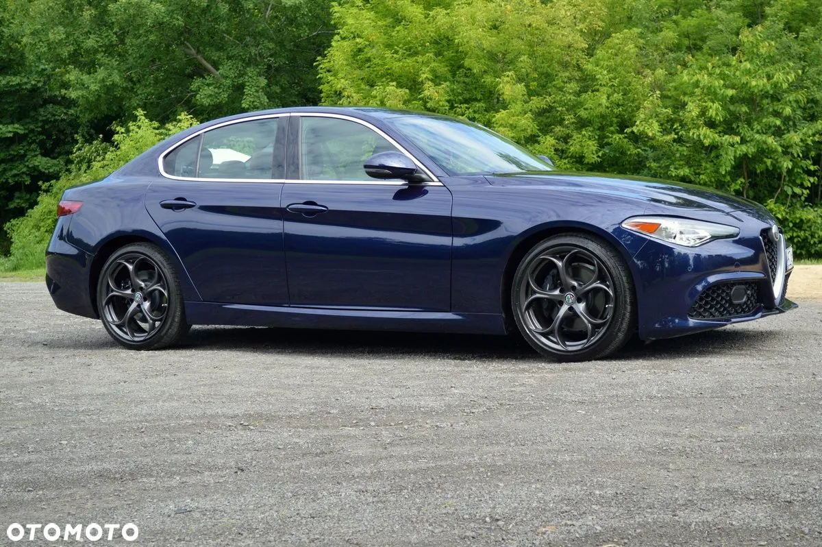 Alfa Romeo Giulia 2.0 Turbo Veloce - 17