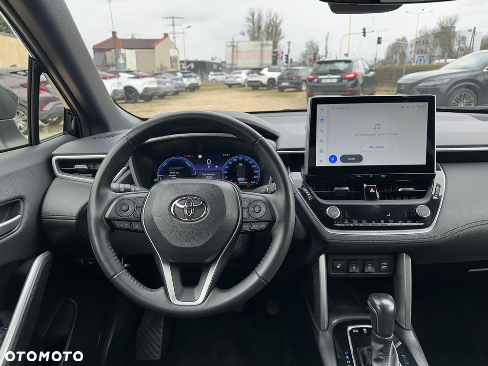 Toyota Corolla Cross - 9