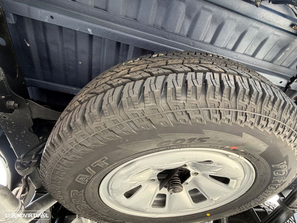 Toyota Hilux 2.4 D LN145LPT Cab Dupla - 20