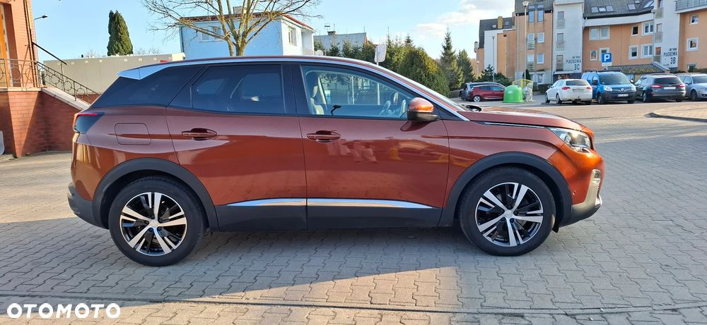 Peugeot 3008 PureTech 130 Stop & Start GPF Allure Business-Paket - 4