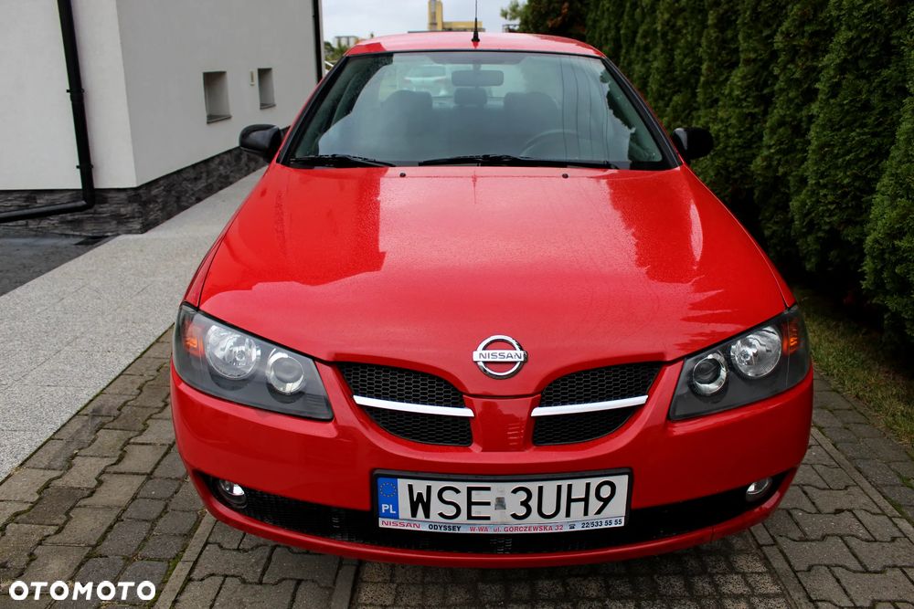 Nissan Almera 1.8 Visia + - 7