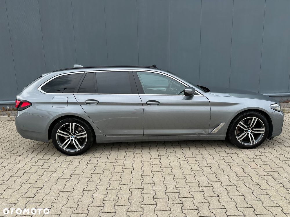 BMW Seria 5 520d MHEV Sport Line sport - 5