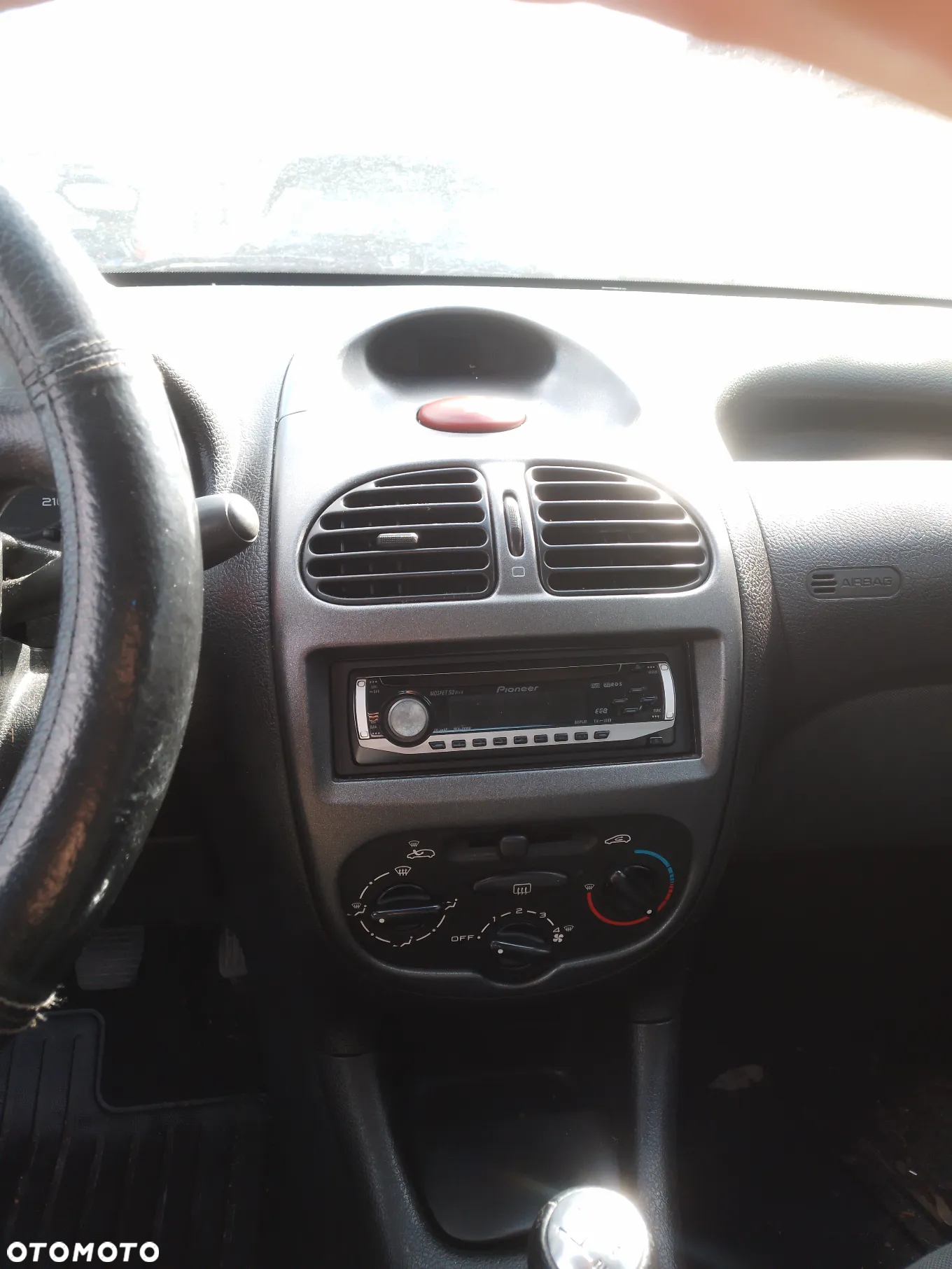 PEUGEOT 206 1.4 16V KFU (ET3J4) KOLOR KKN LICZNIK - 34