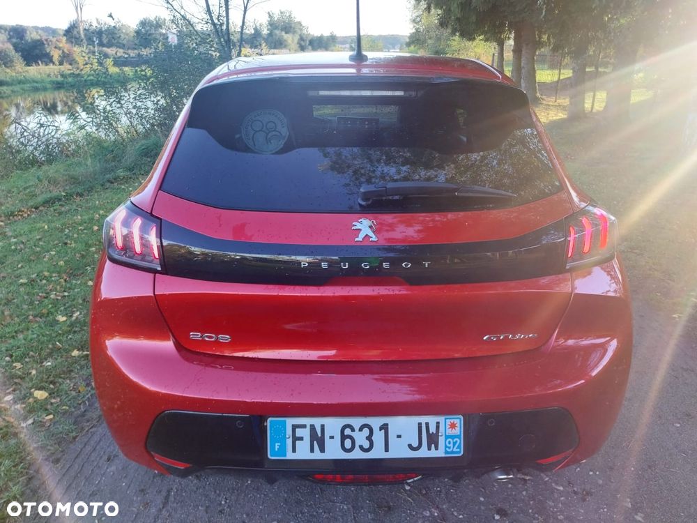 Peugeot 208 PureTech 130 EAT8 GT Pack - 22
