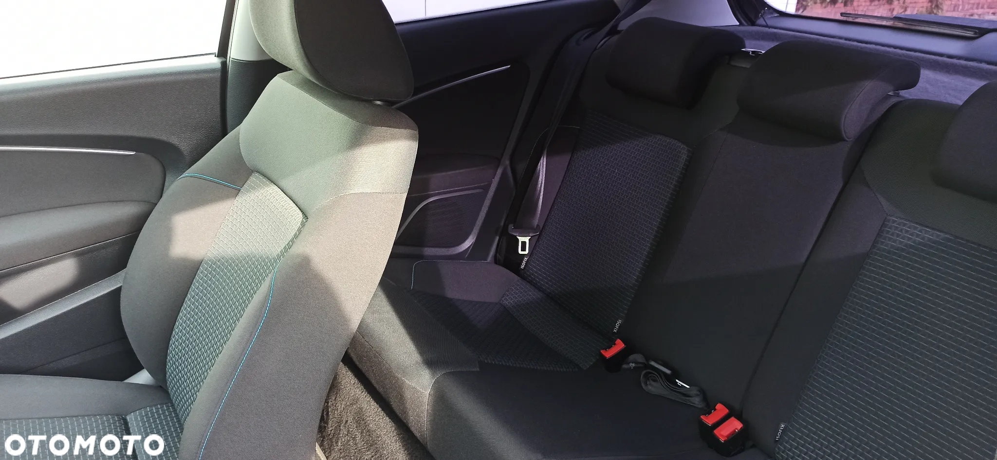 Volkswagen Polo 1.6 TDI Life - 27