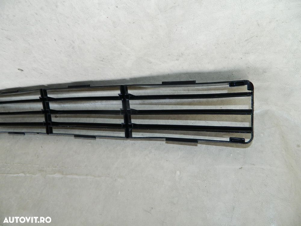 Grila intre proiectoare, Ford Focus, 98-01, 98AB-A0180A58-AEW - 3