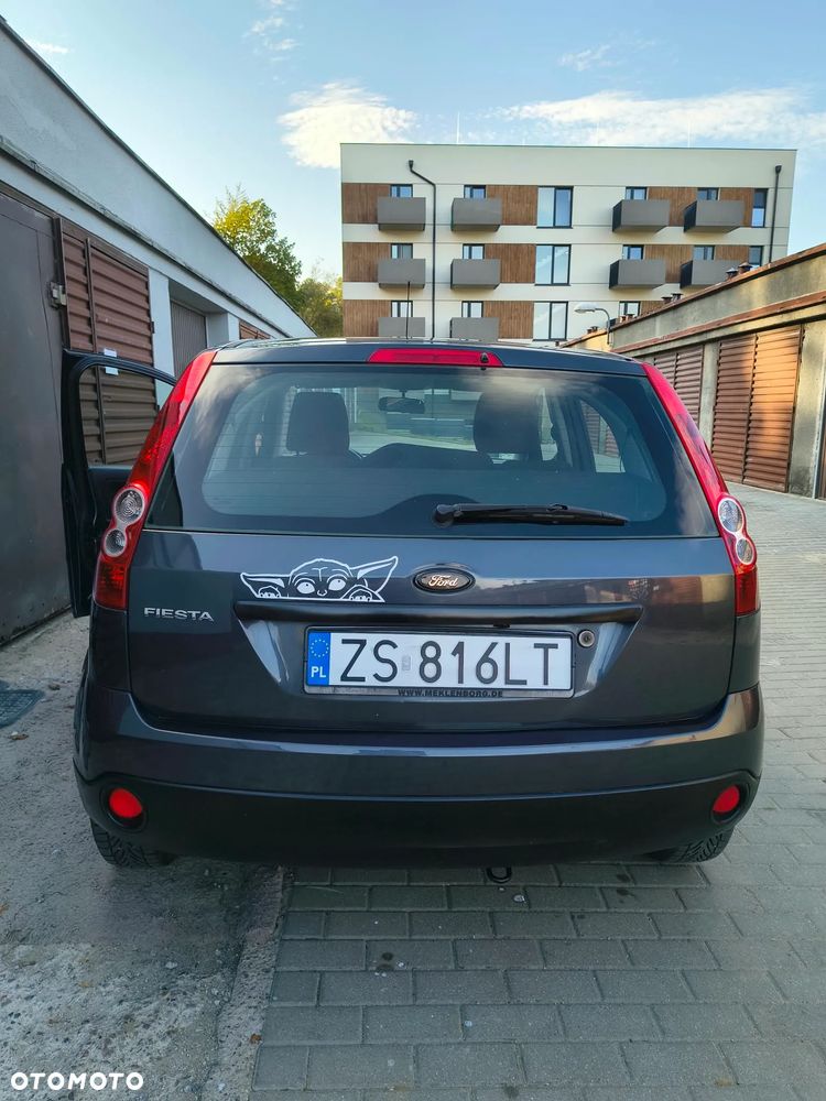 Ford Fiesta 2006 photo 5
