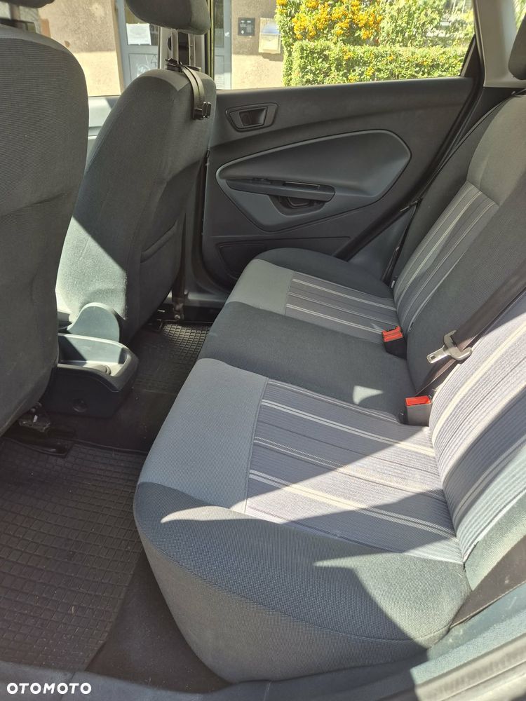 Ford Fiesta 1.25 Trend EU5 - 10