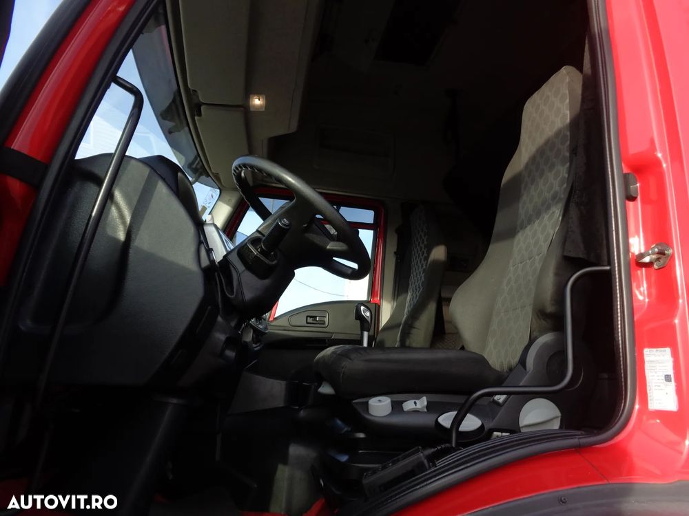 Ford Cargo 1848T - 13