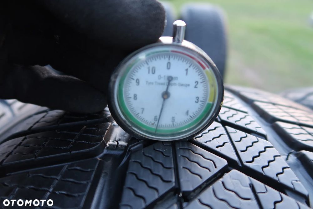 255/35r19 - 225/40r19 Pireli sottozero 3 RSC - 4