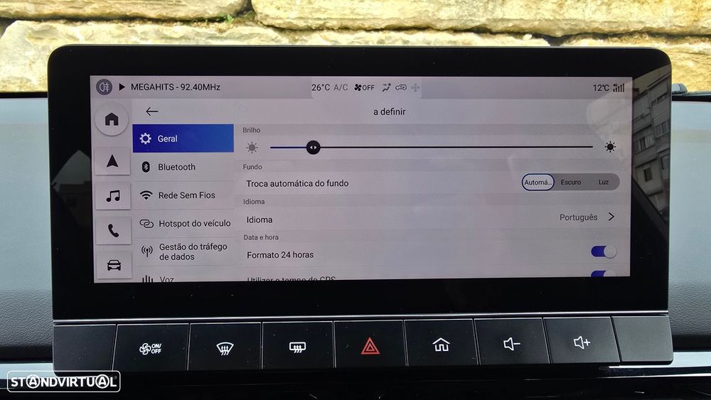 MG MG4 64 kWh Luxury - 37