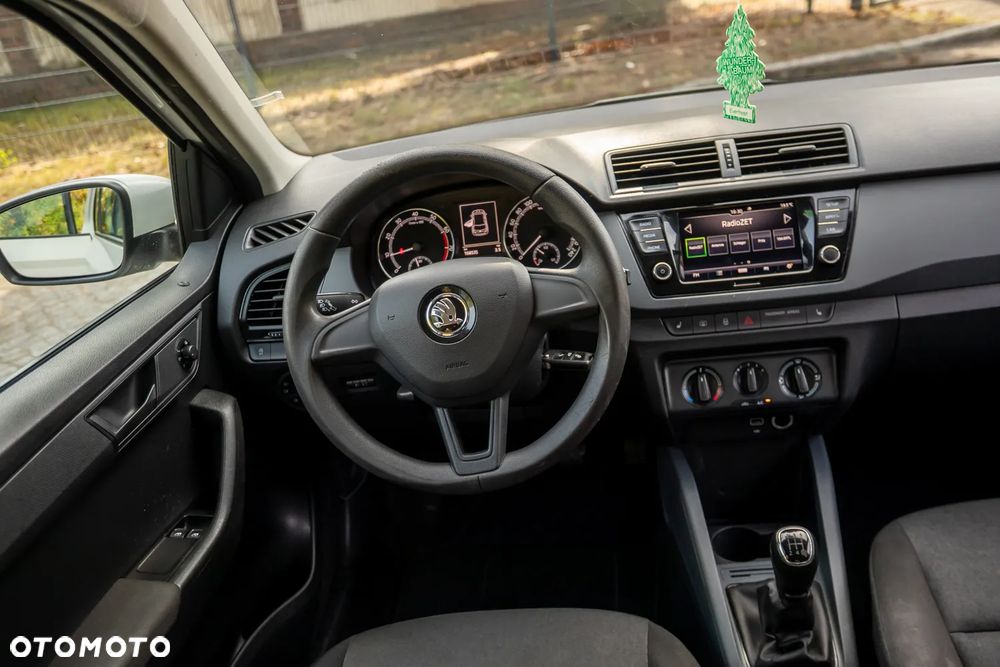 Skoda Fabia - 16