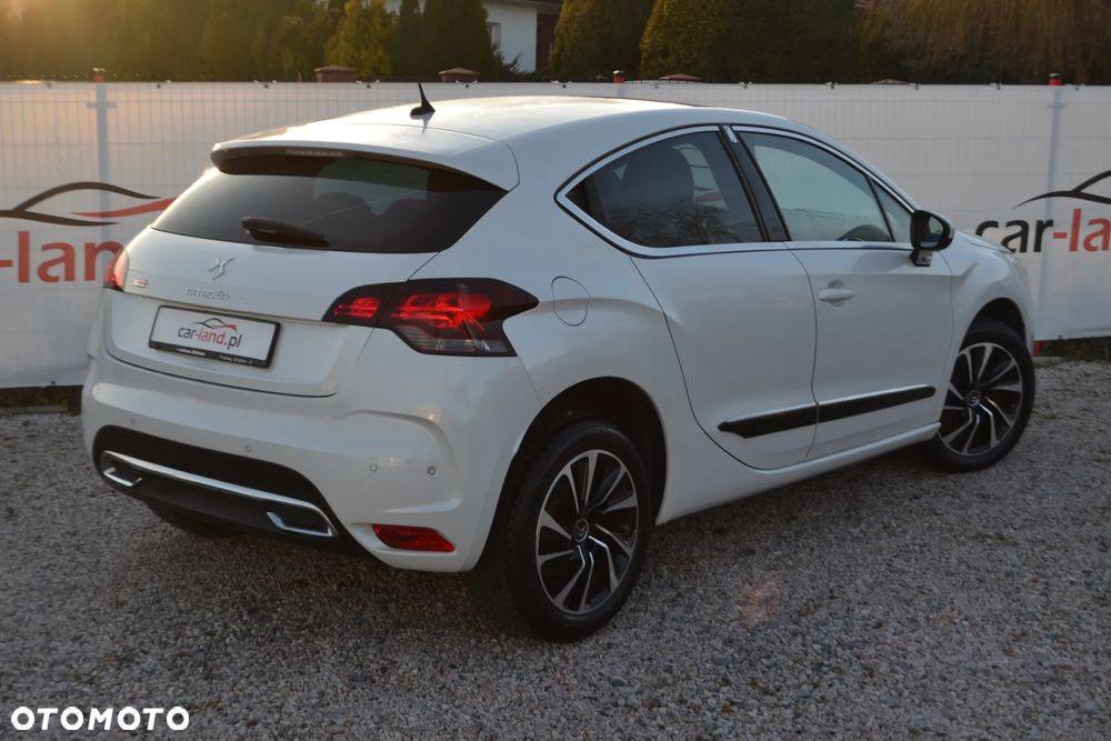 Citroën DS4 THP 200 SportChic - 12