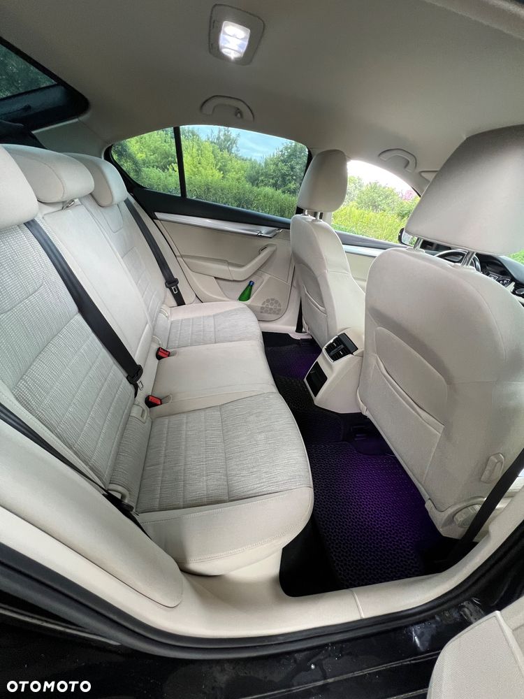 Skoda Octavia 1.6 TDI Active - 11