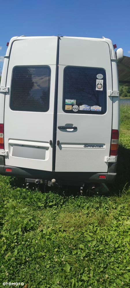 Mercedes-Benz Sprinter 212 D 902.421 - 12