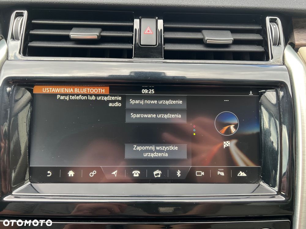 Land Rover Discovery 2.0 SD4 SE - 21