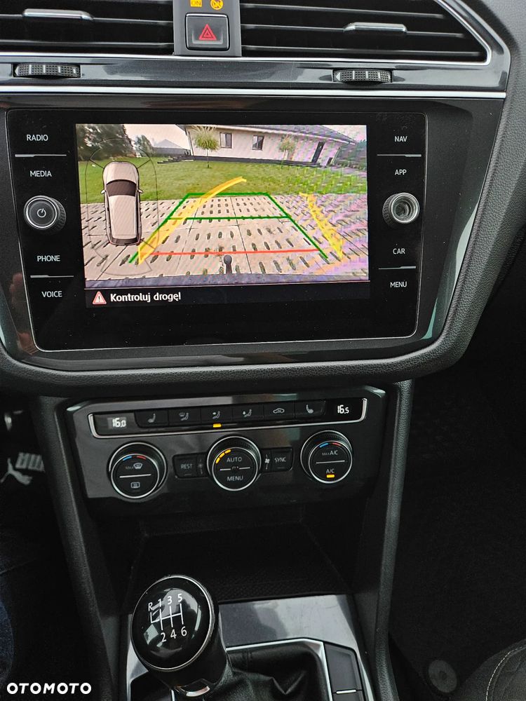 Volkswagen Tiguan 2.0 TDI SCR Life - 17