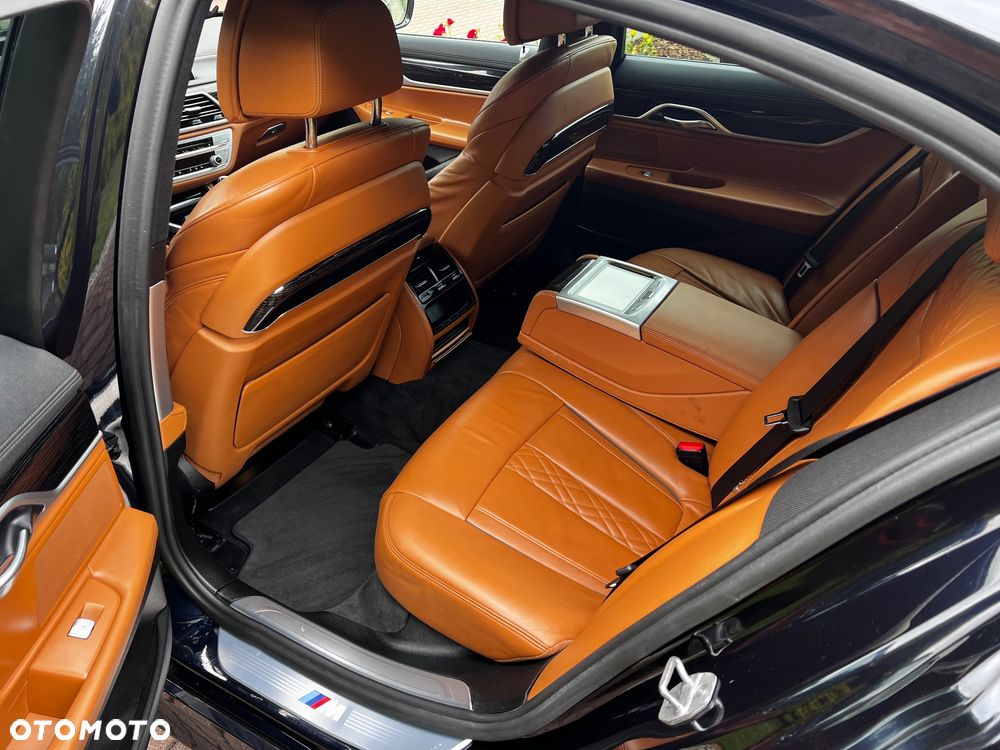 BMW Seria 7 730Ld xDrive - 11