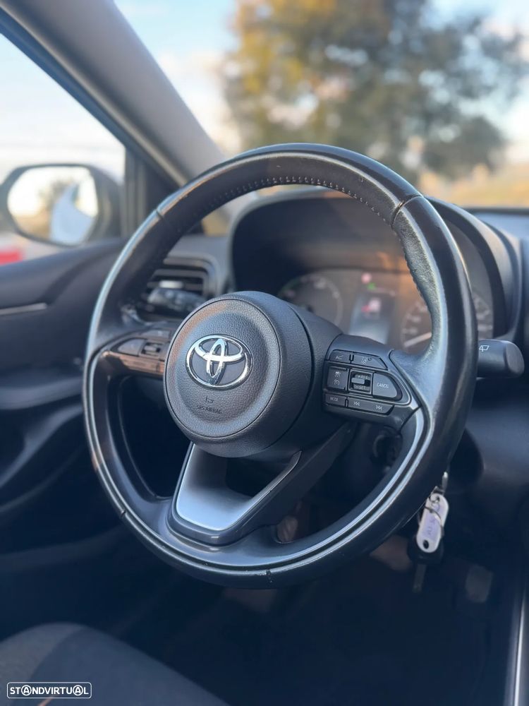 Toyota Yaris 1.5 HDF Comfort - 16