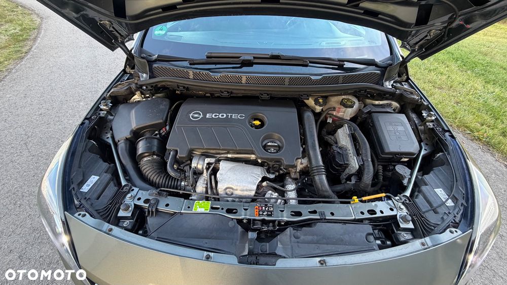 Opel Astra - 16