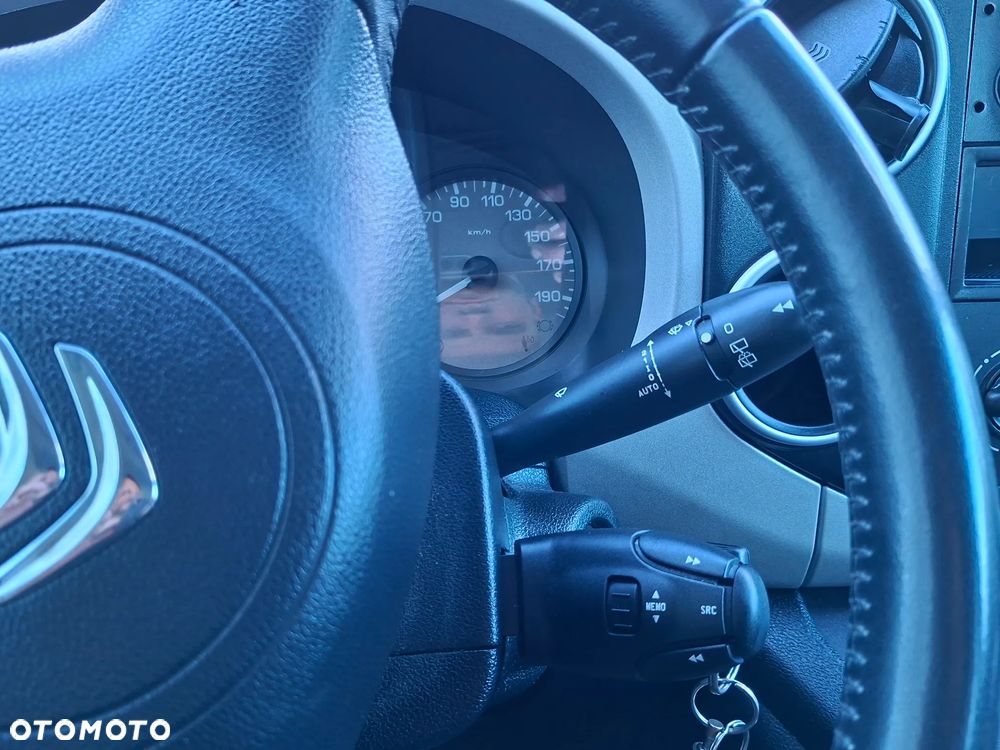 Citroën Berlingo Multispace e-HDi 90 FAP Tendance - 17