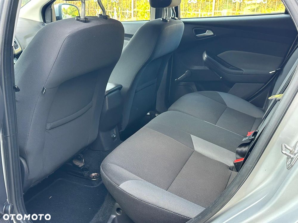 Ford Focus 1.6 TDCi Edition - 16