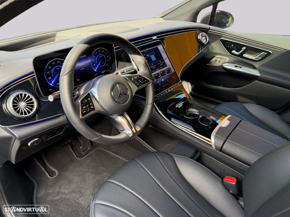 Mercedes-Benz EQE - 12