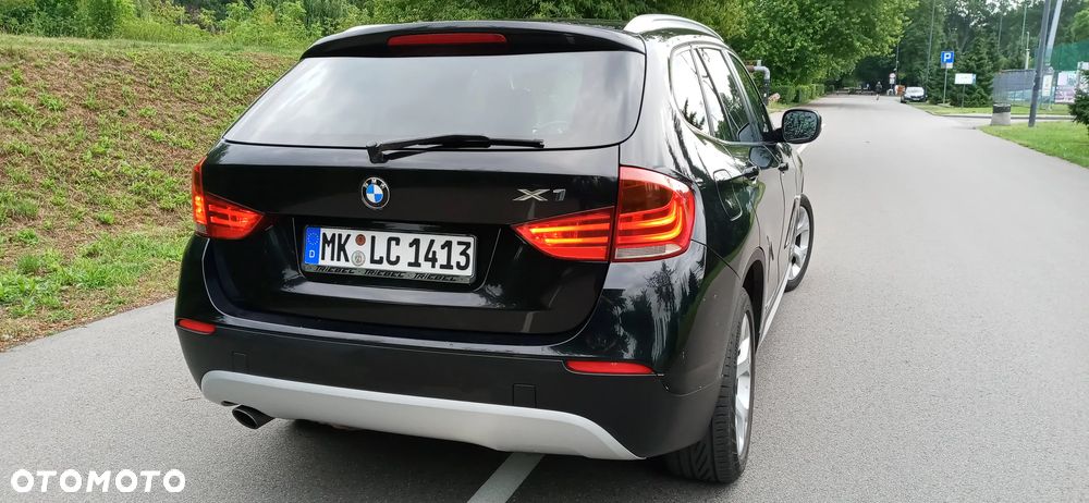 BMW X1 sDrive18i xLine - 11