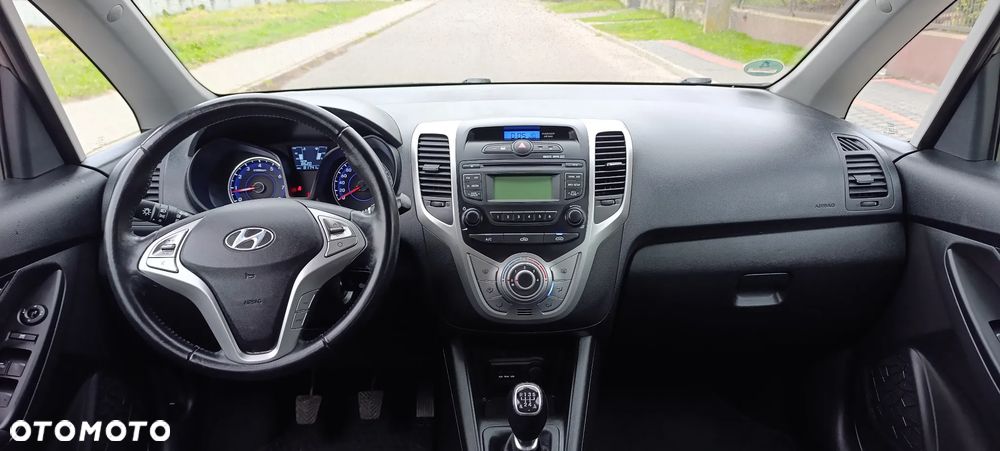 Hyundai ix20 - 10