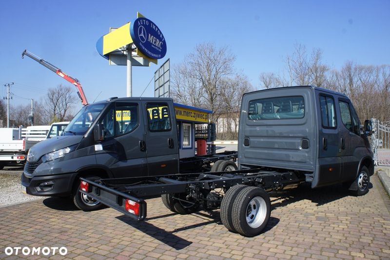 Iveco 35C14 doka skrzynia wywrotka HDS żuraw - 18